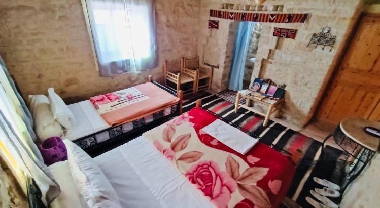 Kasbah Dar Talouste Panzió Afela Isli Kültér fotó