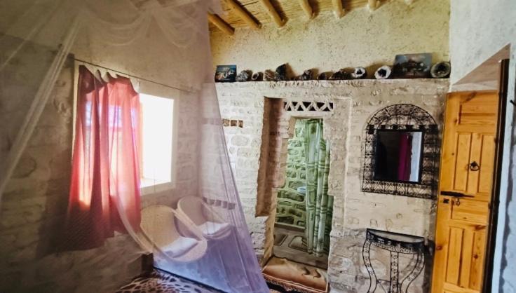 Kasbah Dar Talouste Panzió Afela Isli Kültér fotó