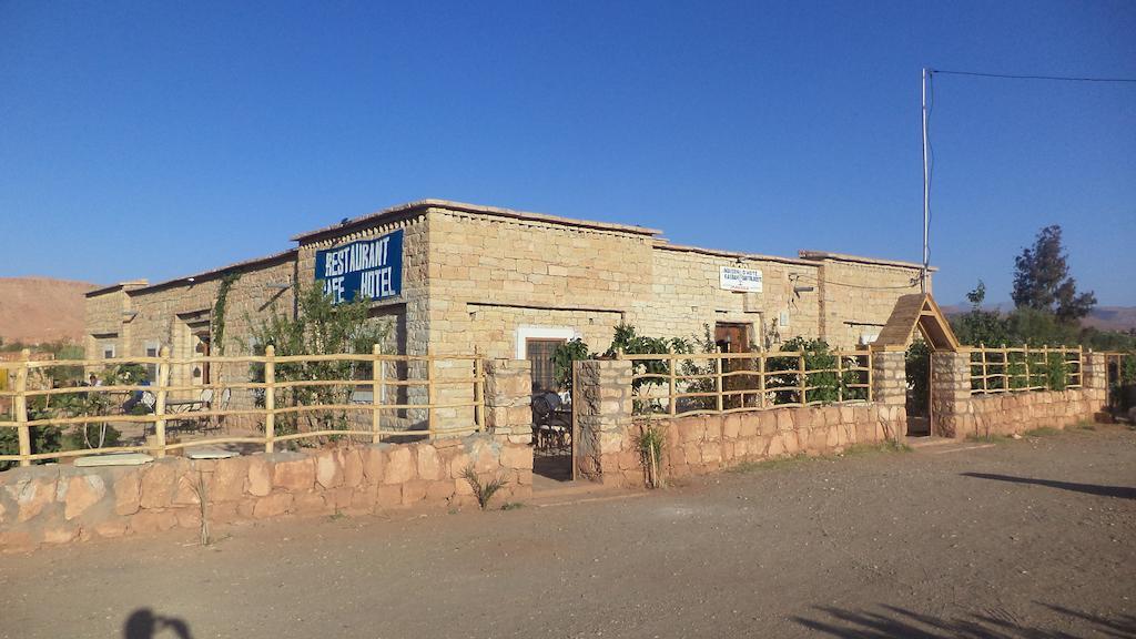 Kasbah Dar Talouste Panzió Afela Isli Kültér fotó