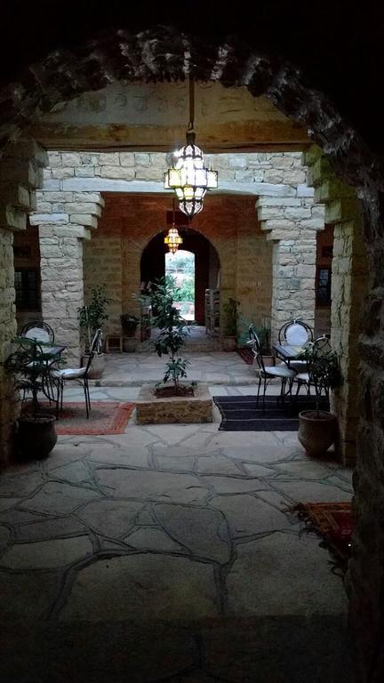 Kasbah Dar Talouste Panzió Afela Isli Kültér fotó