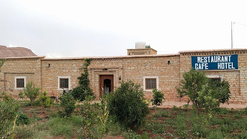 Kasbah Dar Talouste Panzió Afela Isli Kültér fotó